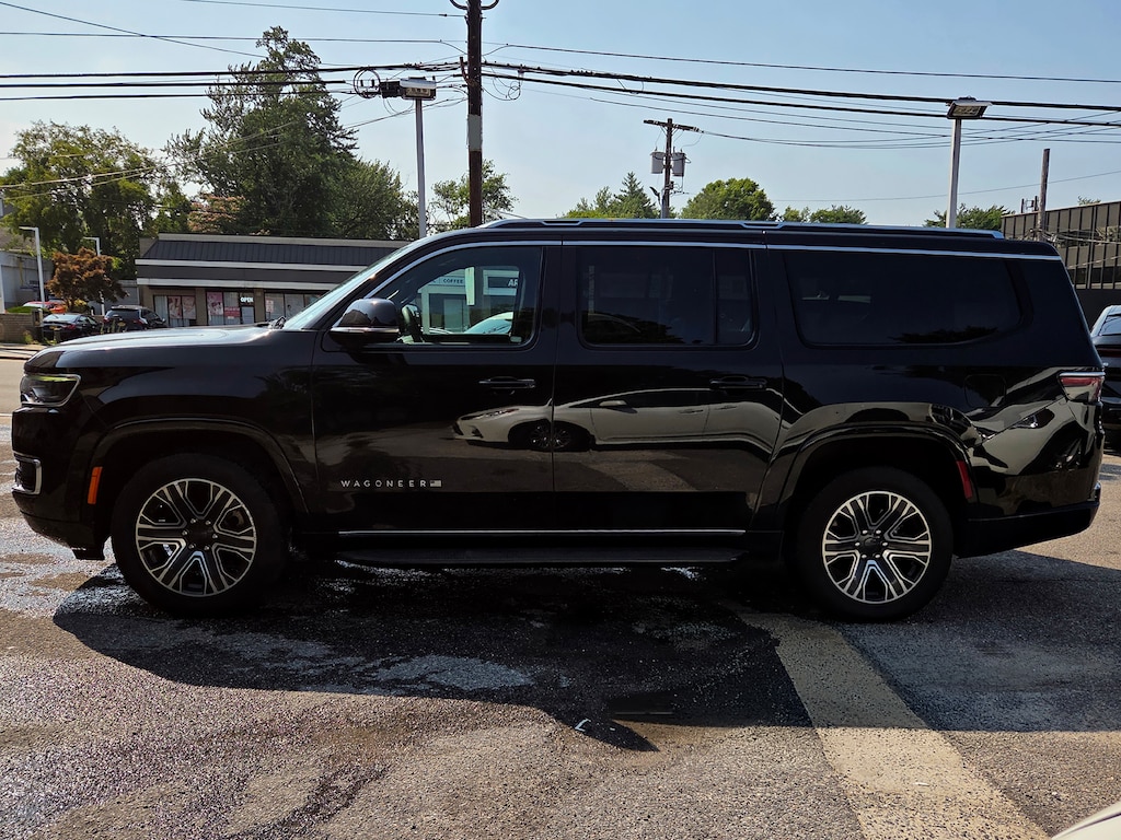 Used 2024 Jeep Wagoneer L Series II SUV