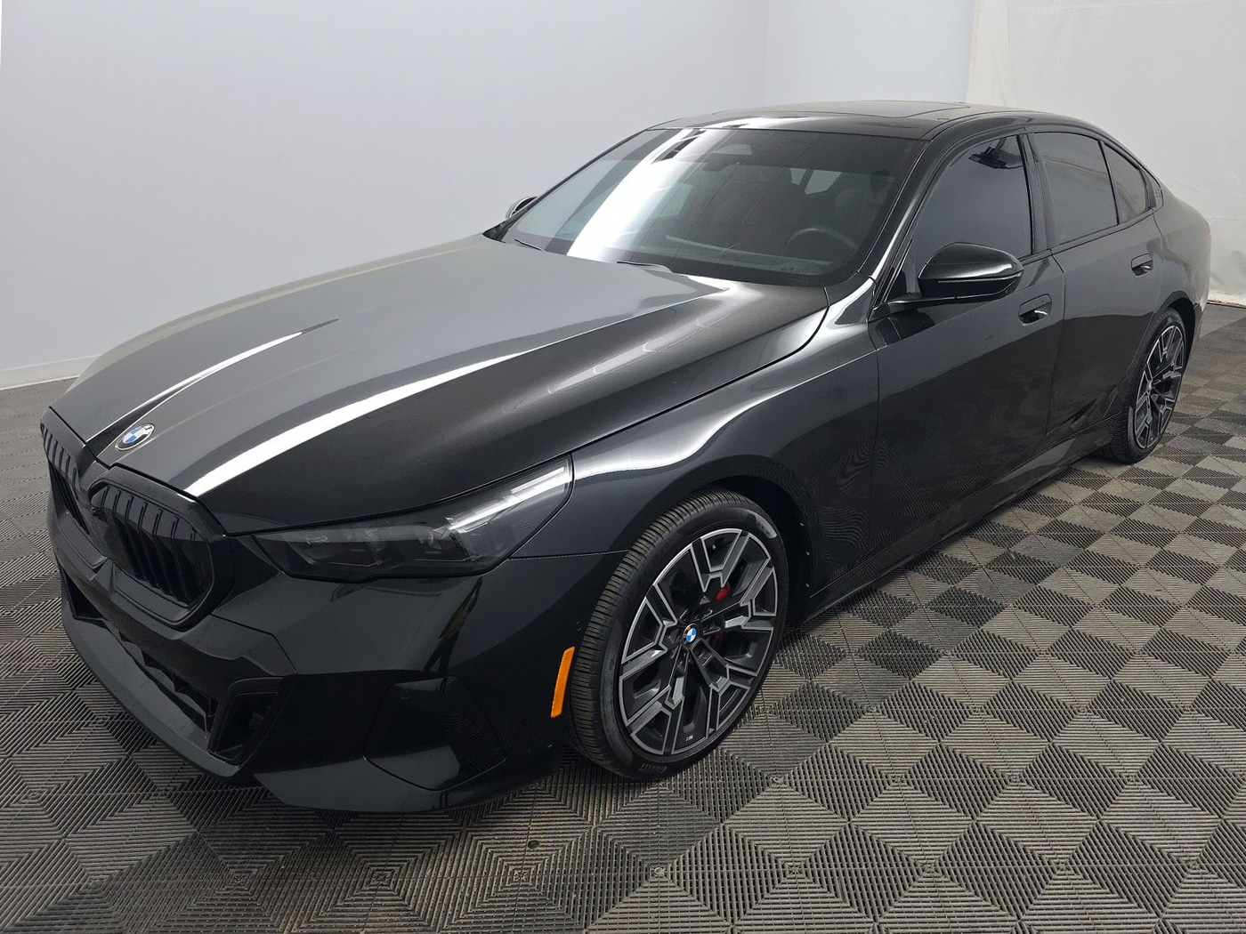 2025 BMW 5 Series 530i Sedan's photo