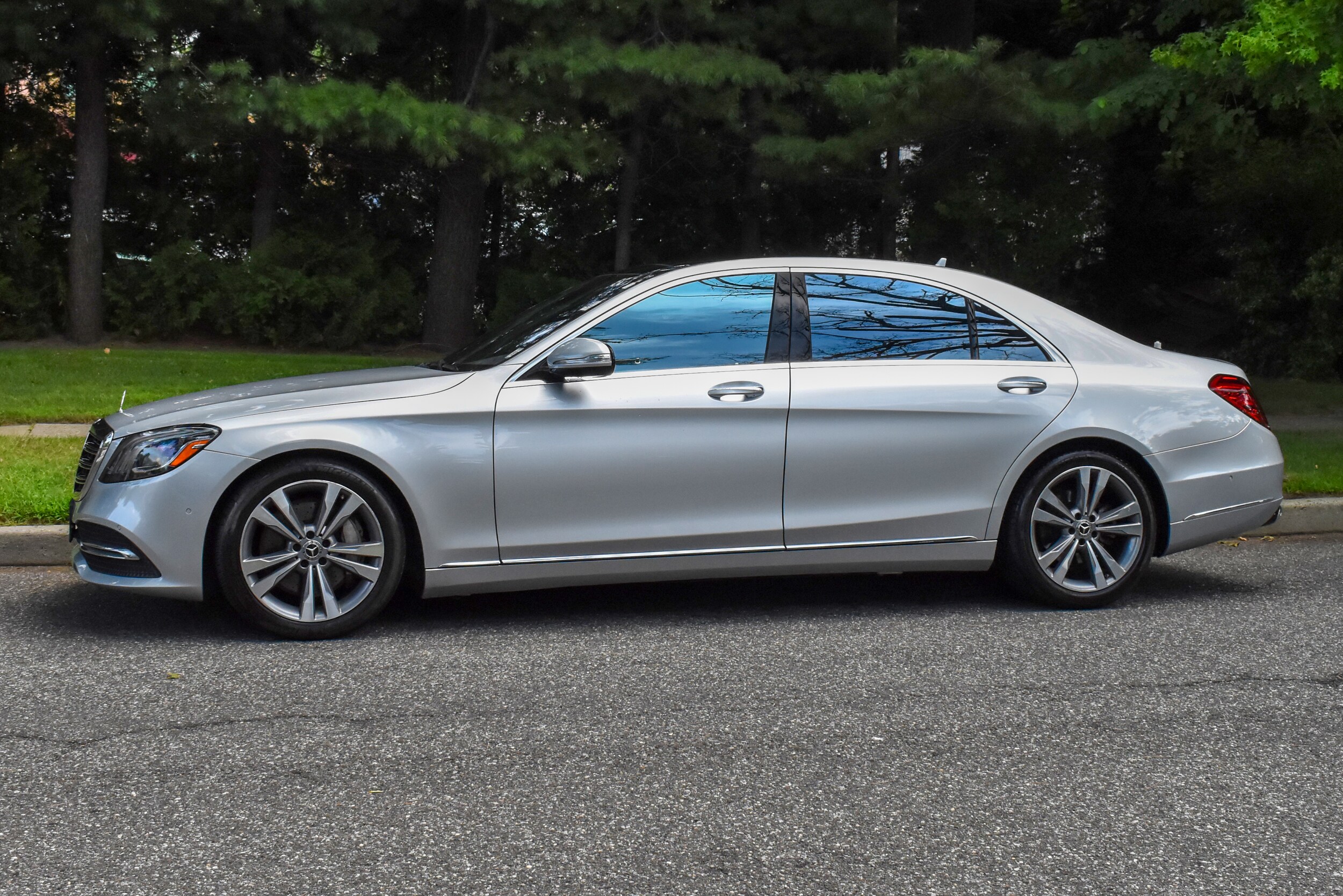 2018 Mercedes Benz S 450 photo 2
