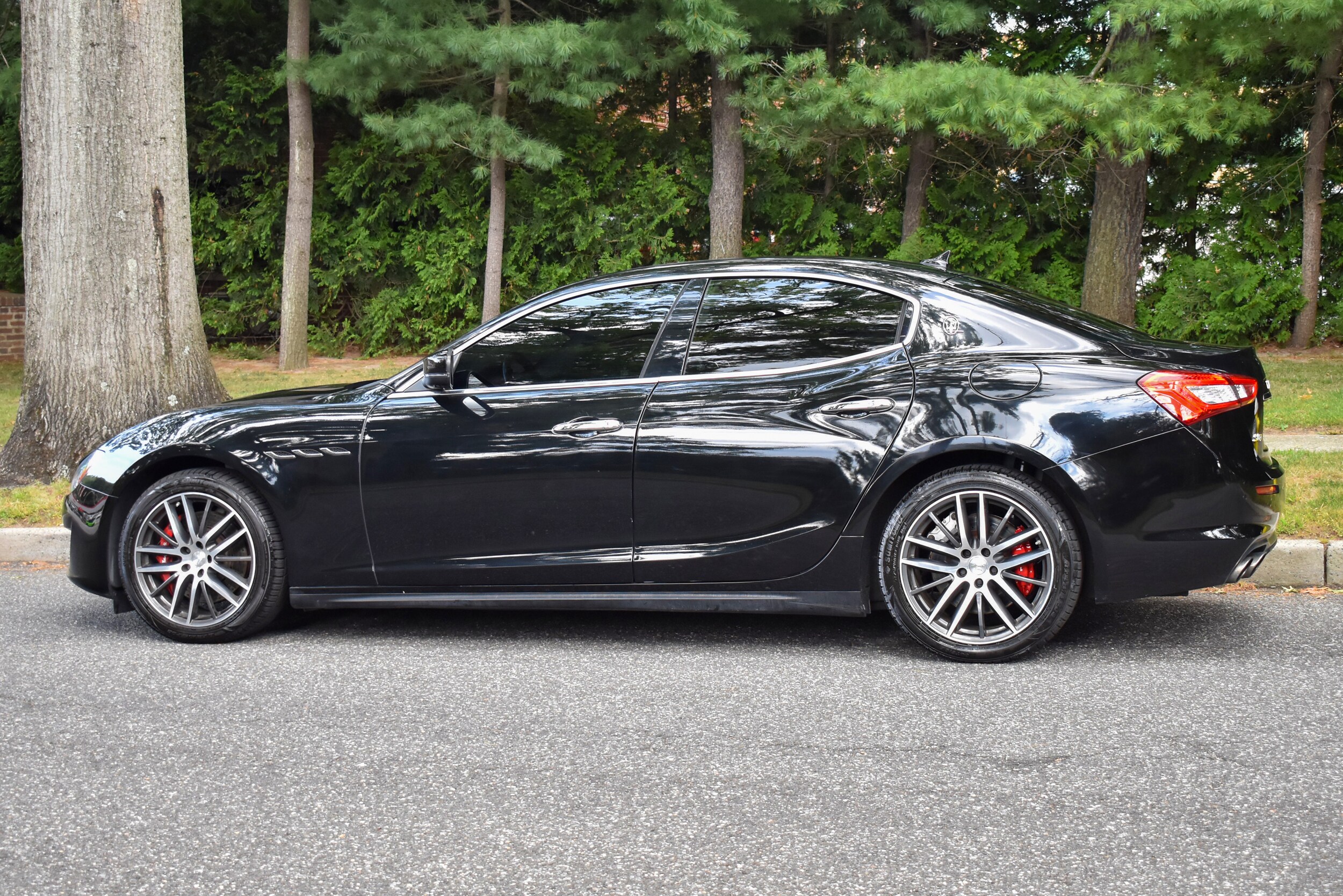 2019 Maserati Ghibli S Q4 photo 4