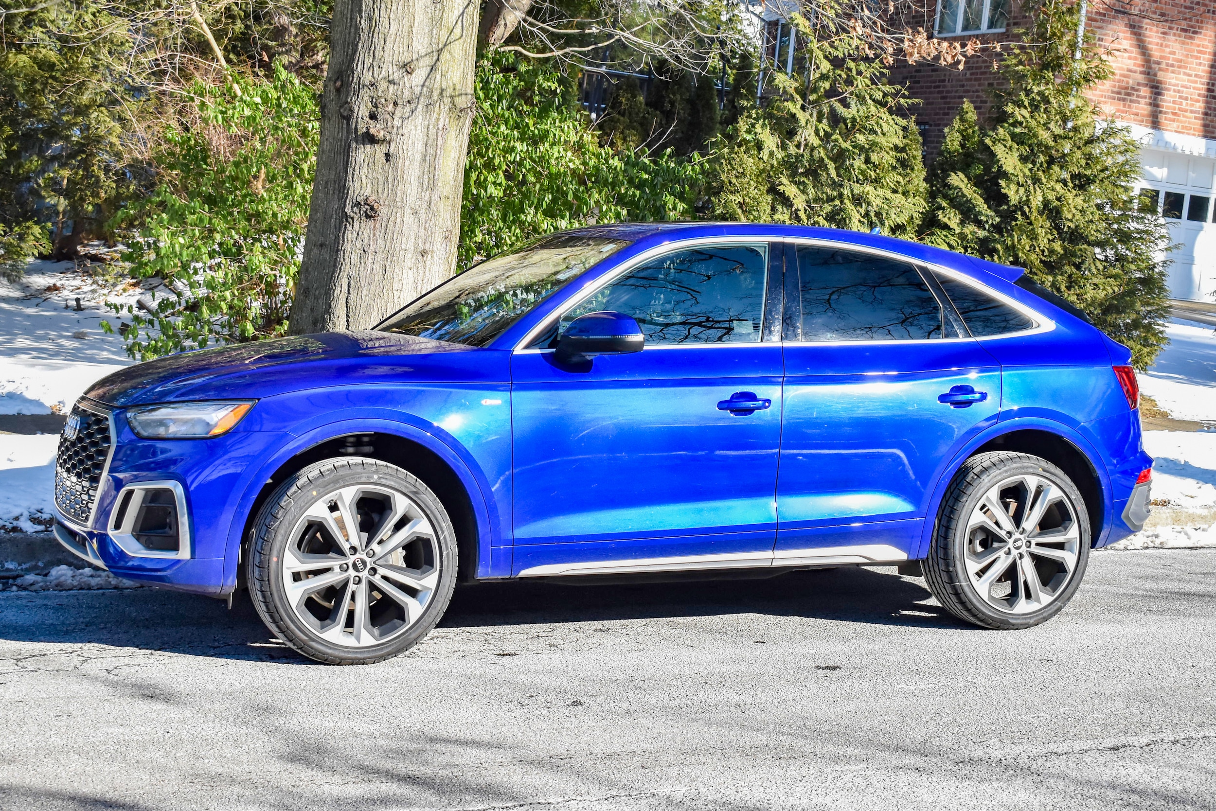 2021 Audi Q5 Sportback 45 Premium Plus photo 2