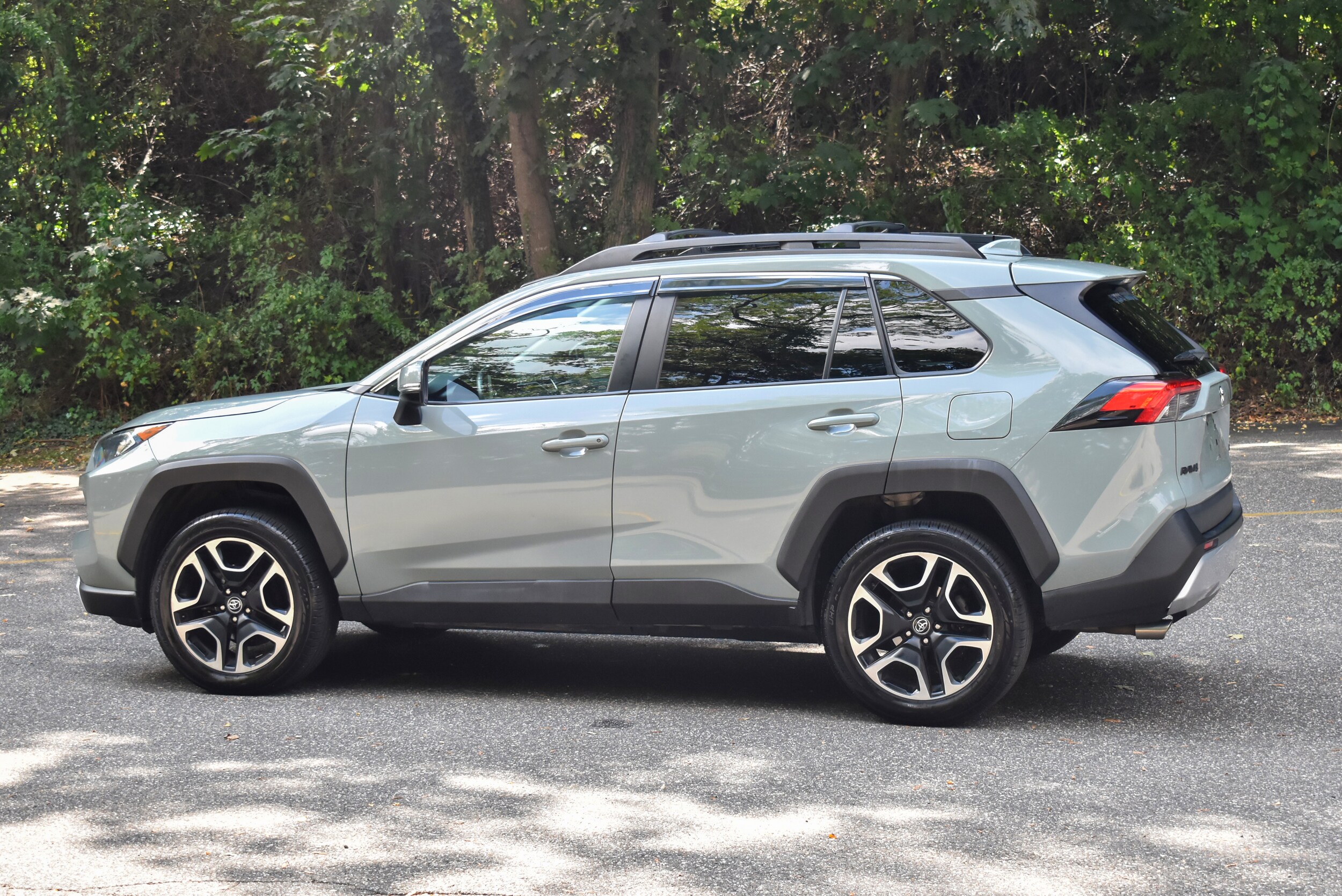 2021 Toyota RAV4 Adventure photo 4