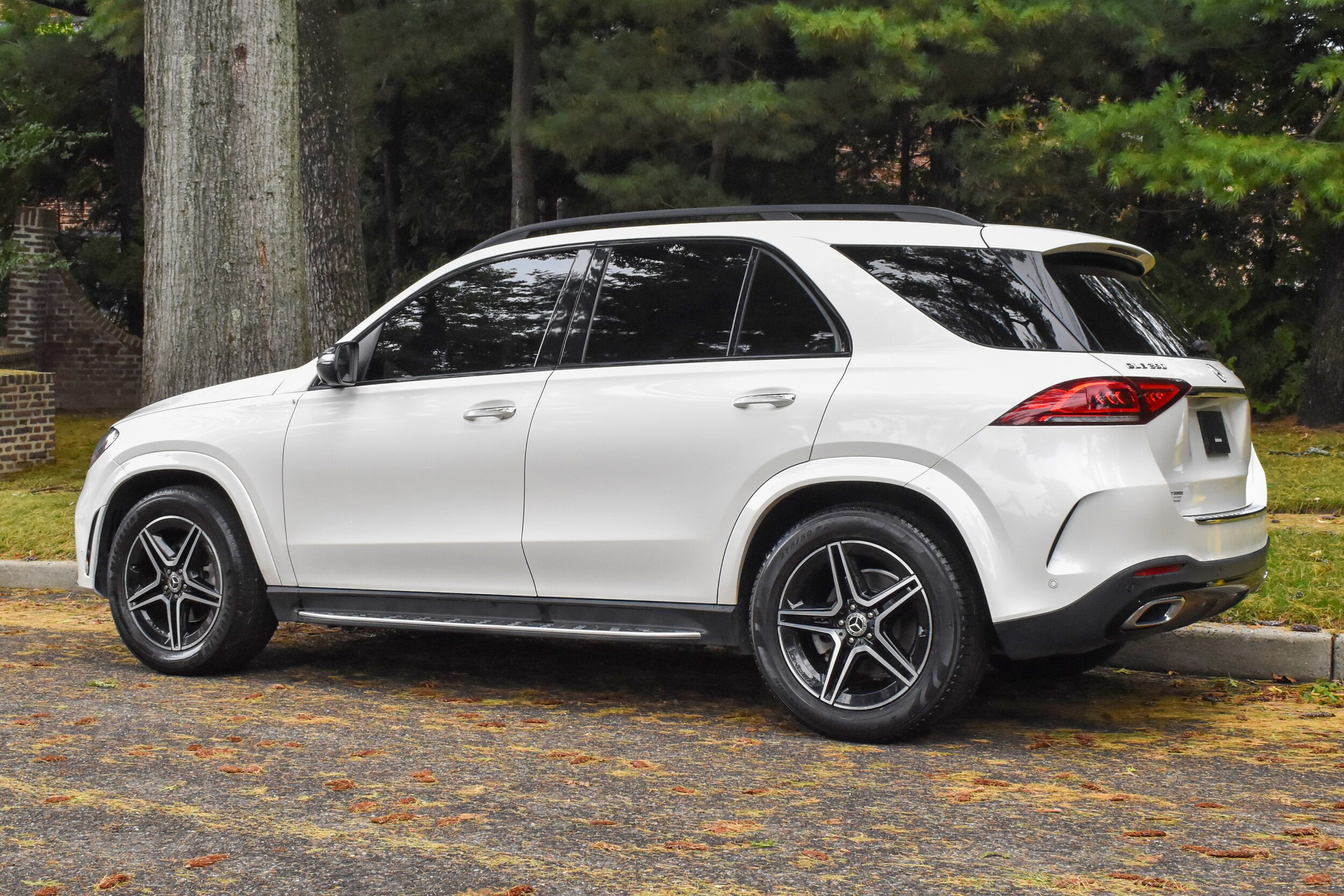 2022 Mercedes Benz GLE 350 4MATIC photo 4
