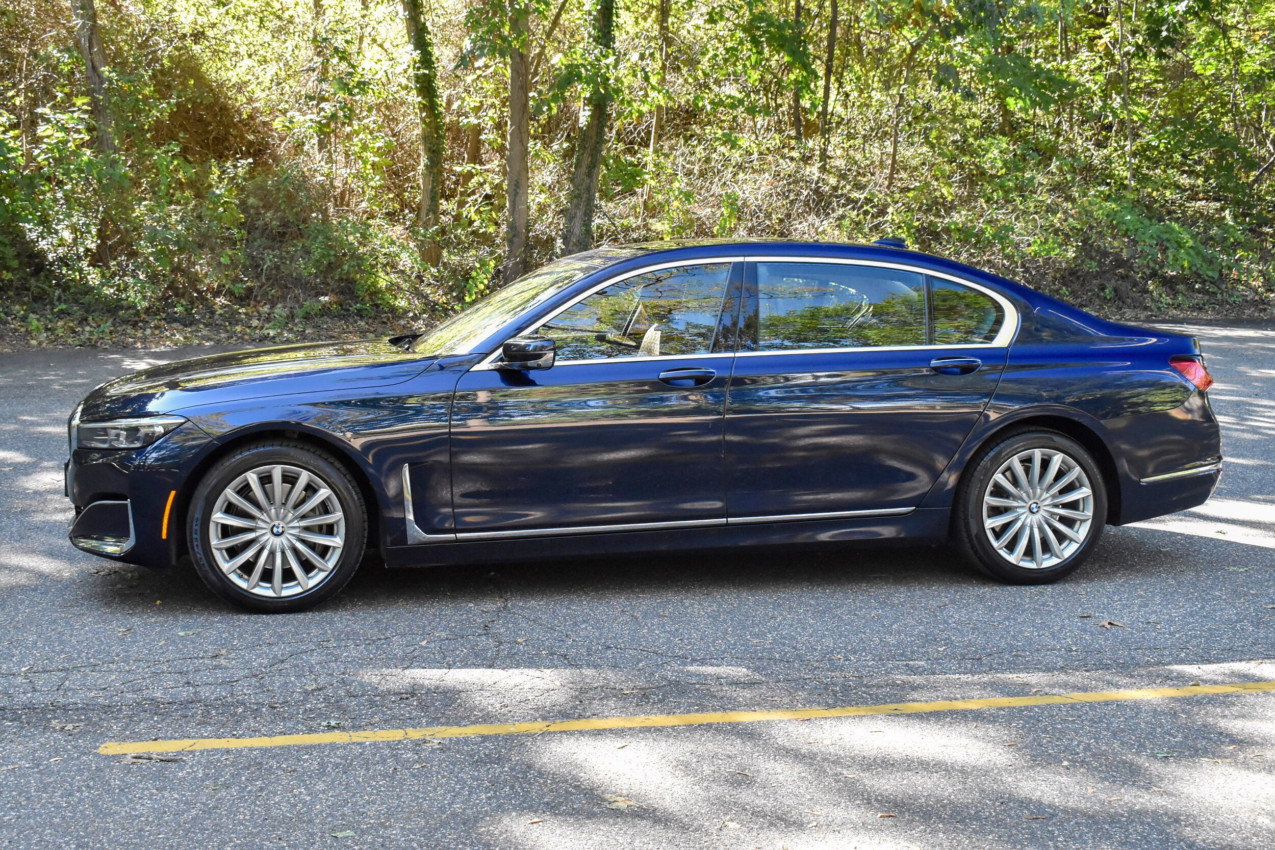 2021 Bmw 740i xDrive Sedan photo 2