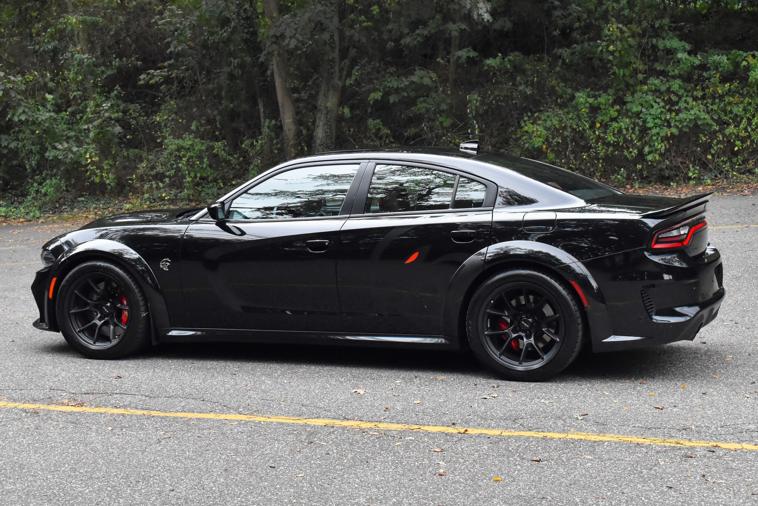 2021 Dodge Charger SRT8 Hellcat Widebody photo 3