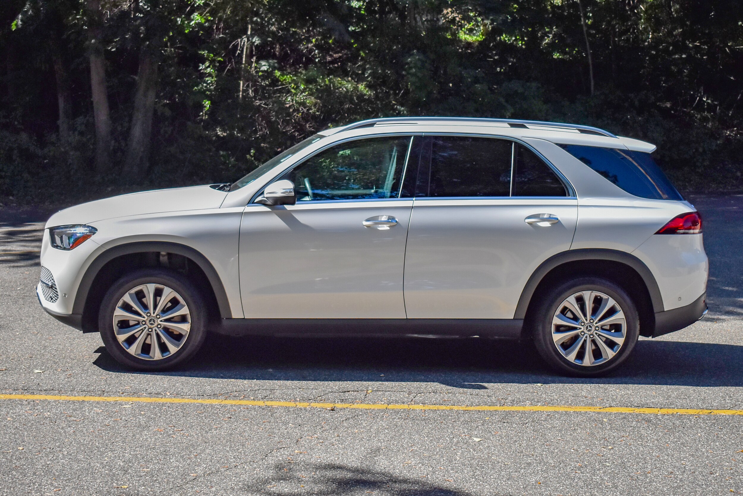 2020 Mercedes Benz GLE 350 4MATIC photo 3
