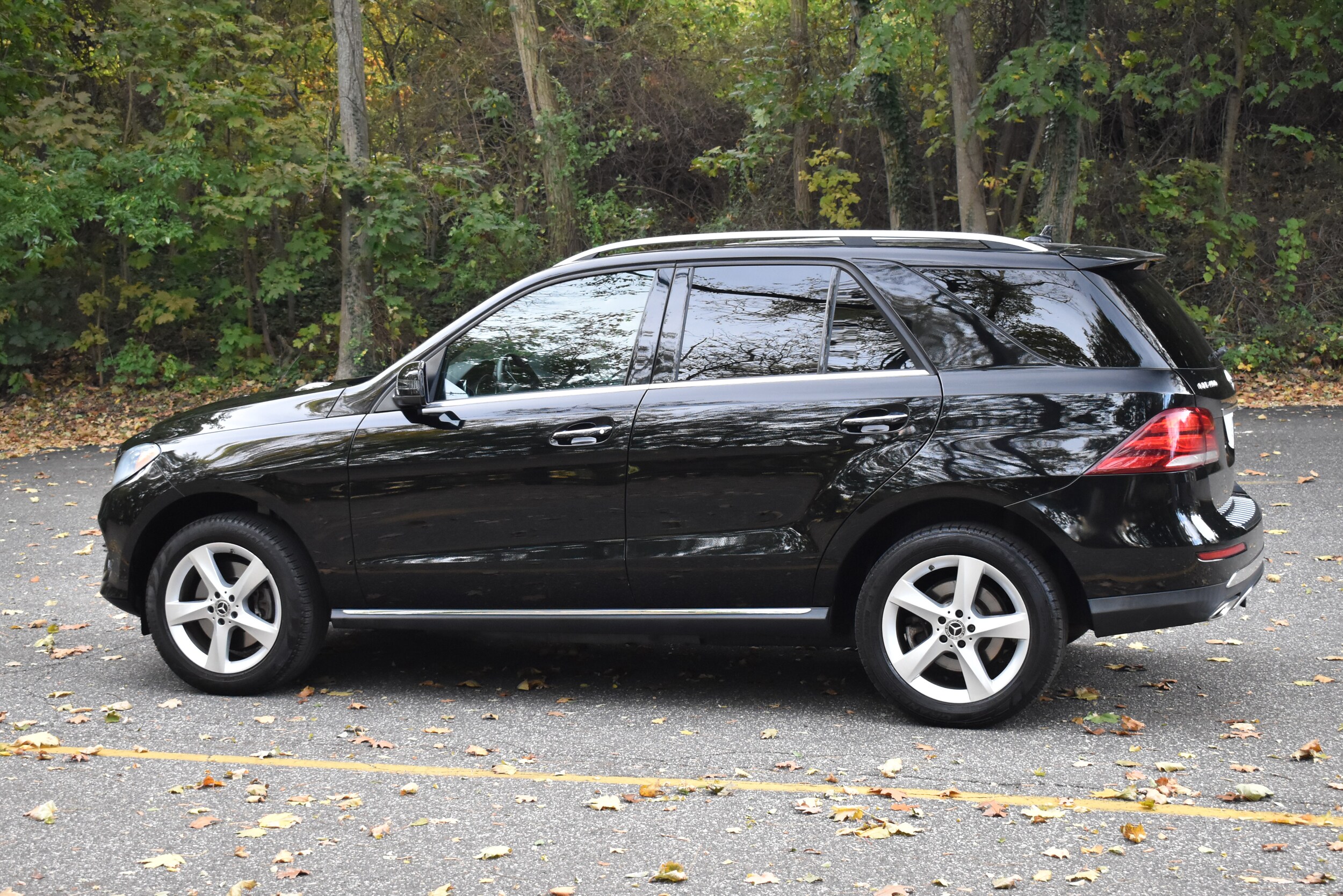 2019 Mercedes Benz GLE 400 4MATIC photo 4