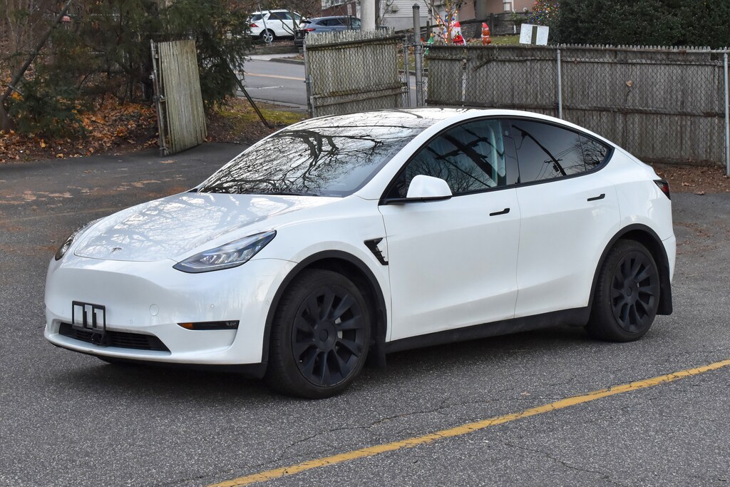 Used 2021 Tesla Model Y Long Range SUV