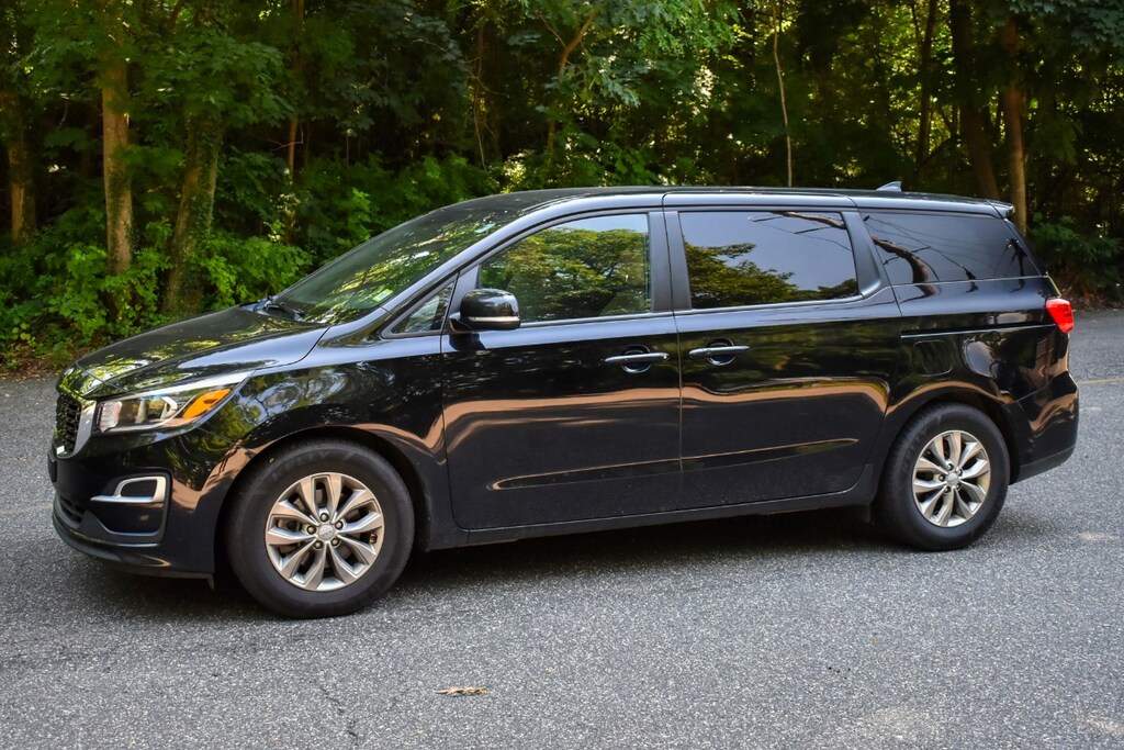 Used 2021 Kia Sedona EX Van Passenger Van