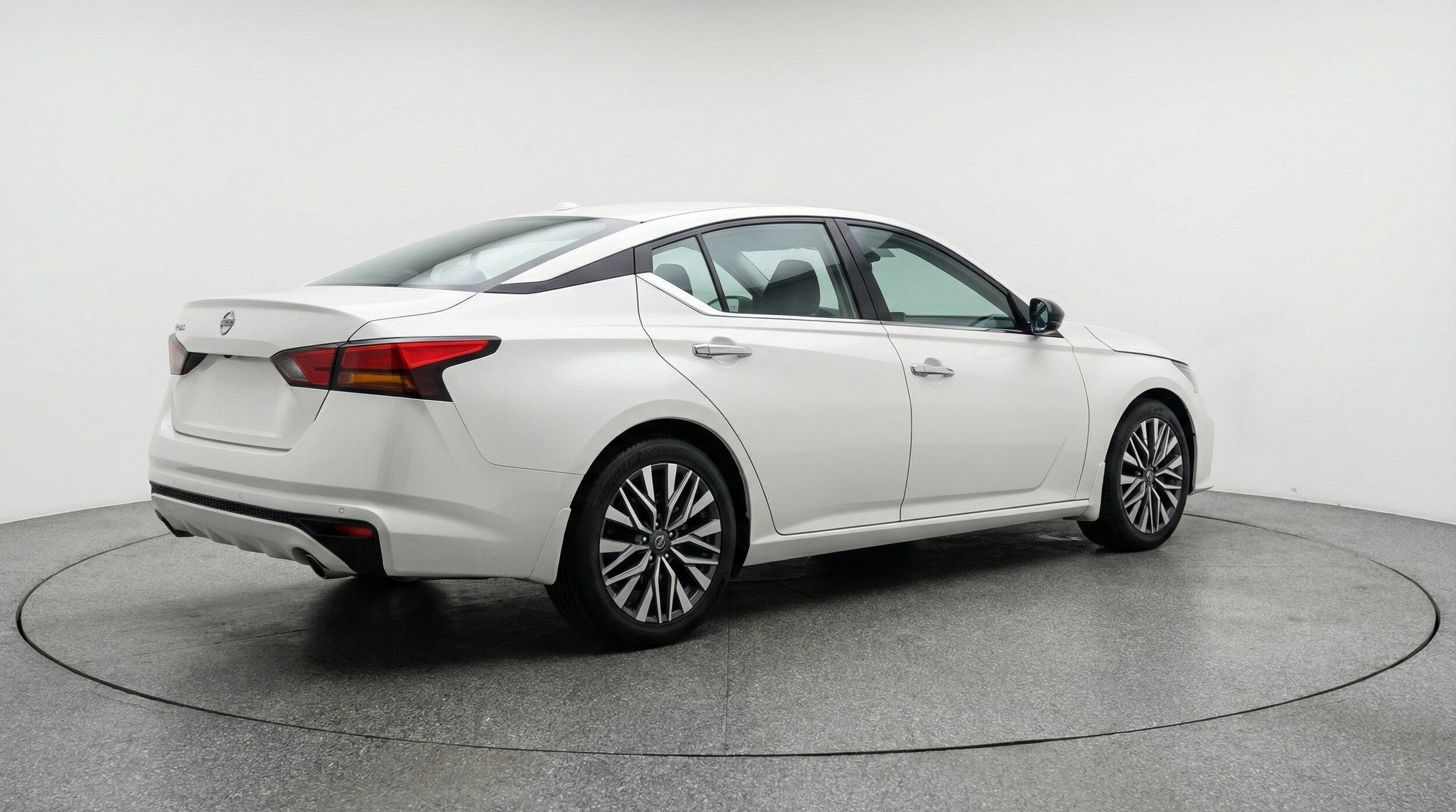 Thumbnail: 2025 Nissan Altima - 7