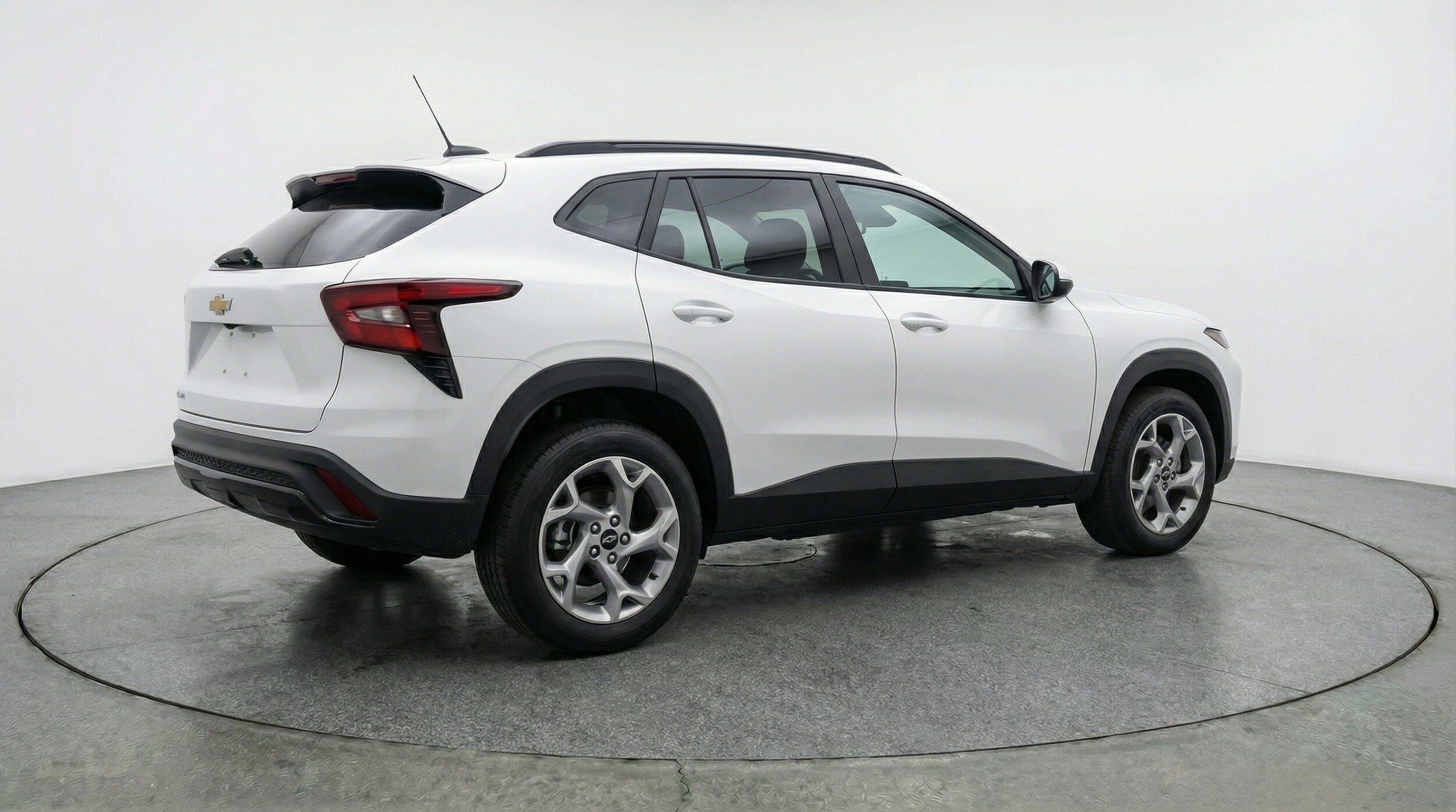 Thumbnail: 2025 Chevrolet Trax - 7