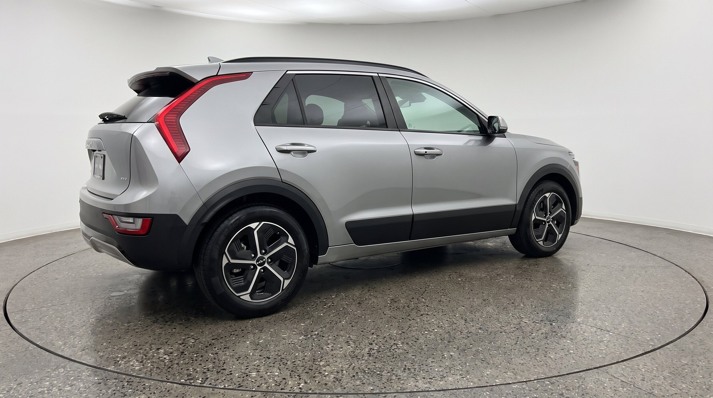 Thumbnail: 2026 Kia Niro - 9