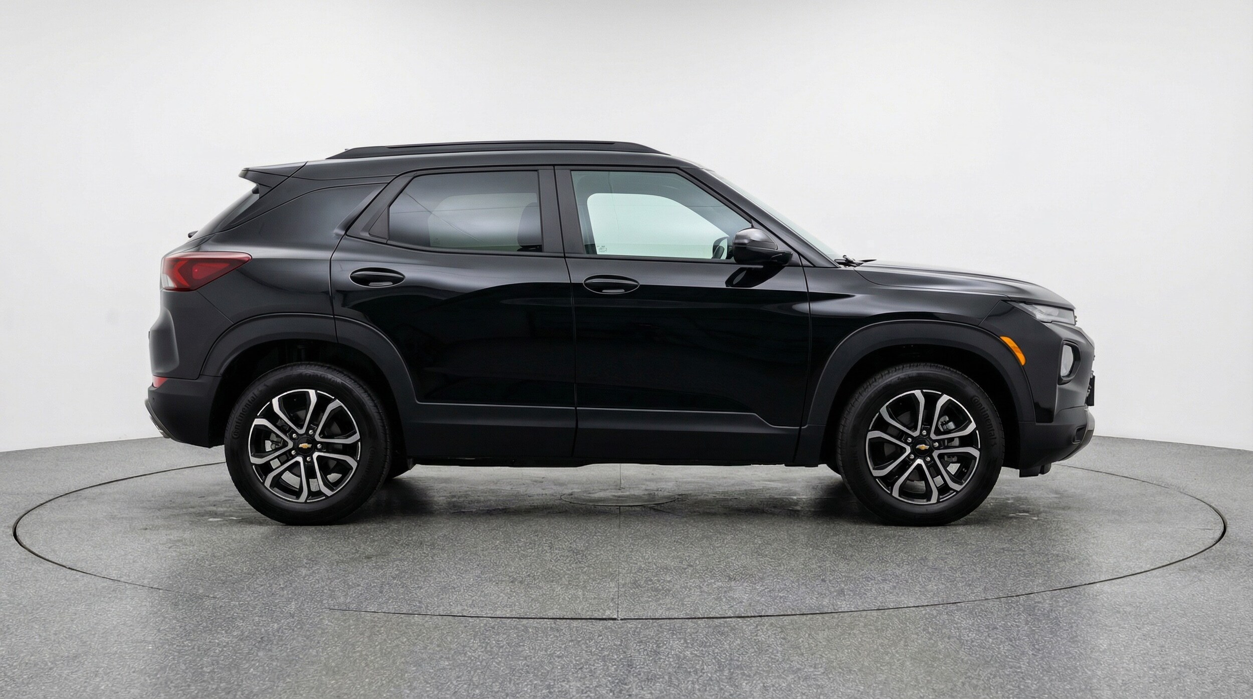 Thumbnail: 2025 Chevrolet TrailBlazer - 8