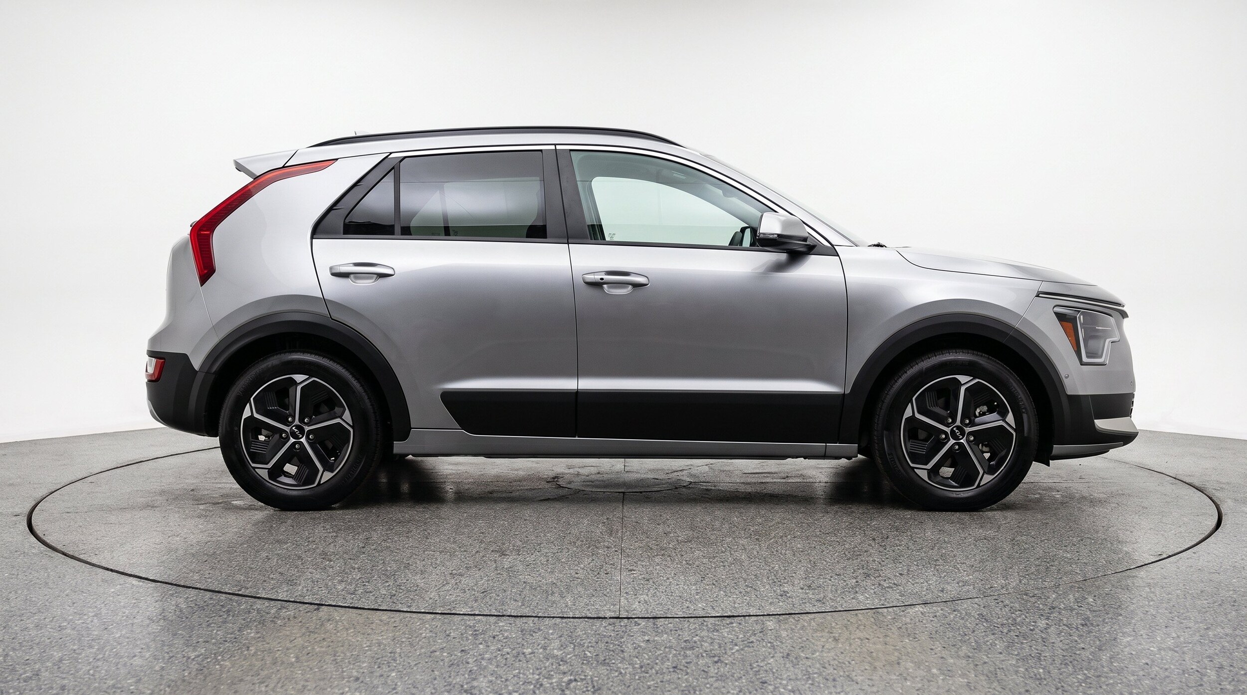 Thumbnail: 2026 Kia Niro - 11