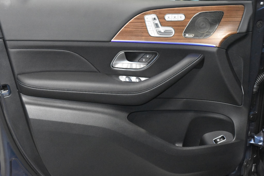 New 2026 Mercedes-Benz GLS 4MATIC SUV