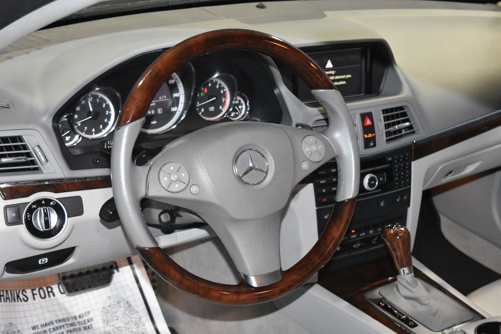 2011 Mercedes Benz E 350 Coupe photo 2