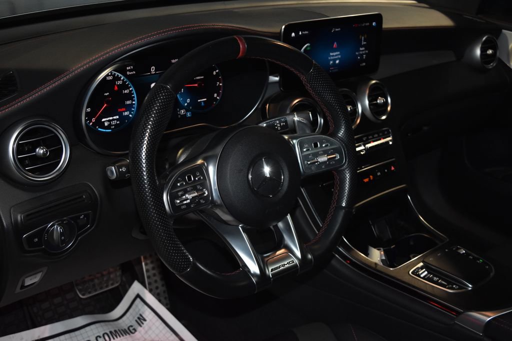2022 Mercedes Benz GLC 43 AMG photo 2