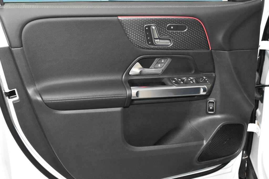 New 2026 Mercedes-Benz GLB 4MATIC SUV