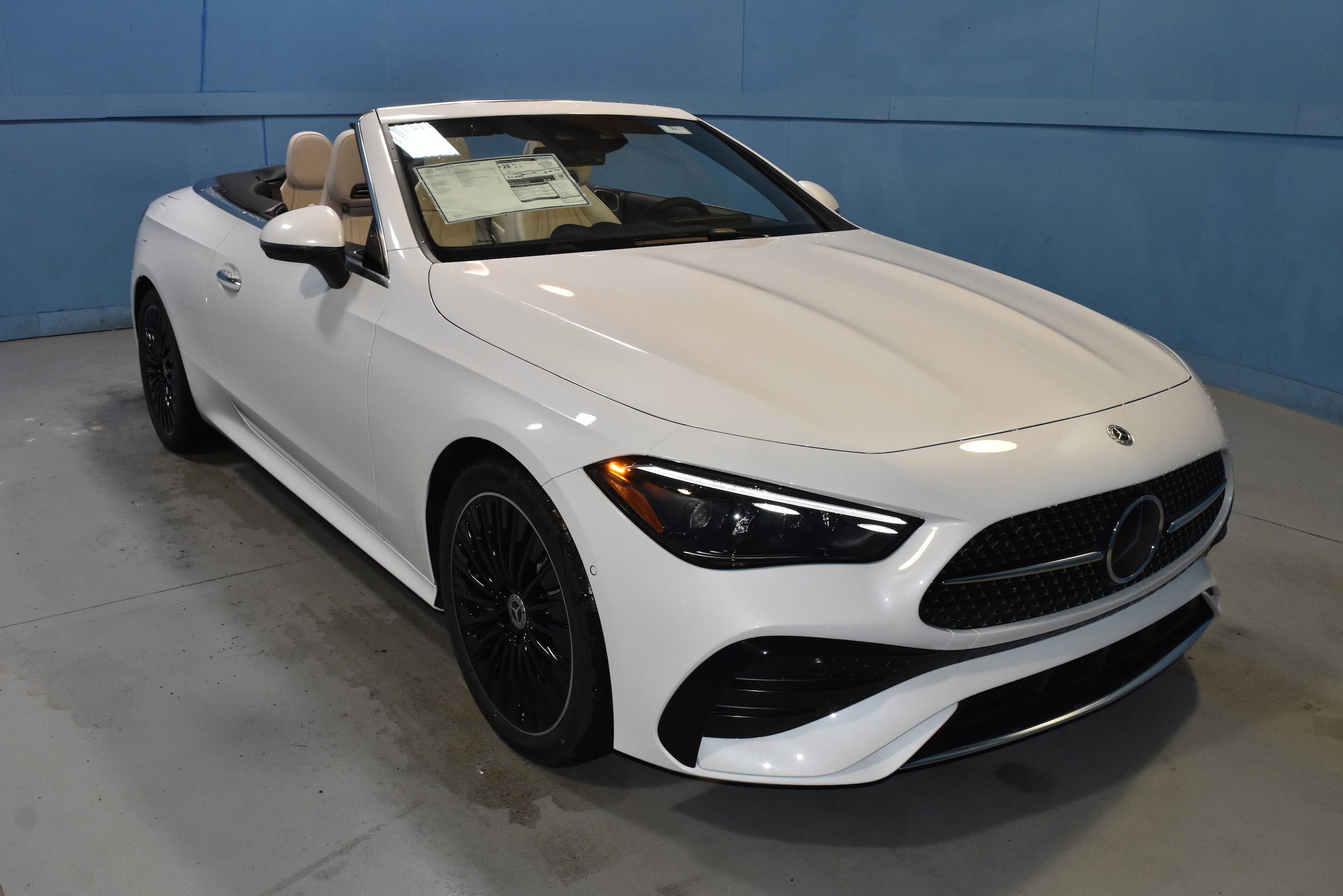 2026 Mercedes-Benz CLE CLE 450 4Matic Cabriolet's photo