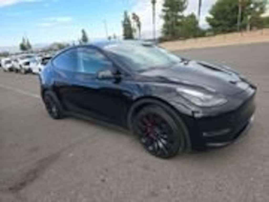 Used 2022 Tesla Model Y Performance SUV