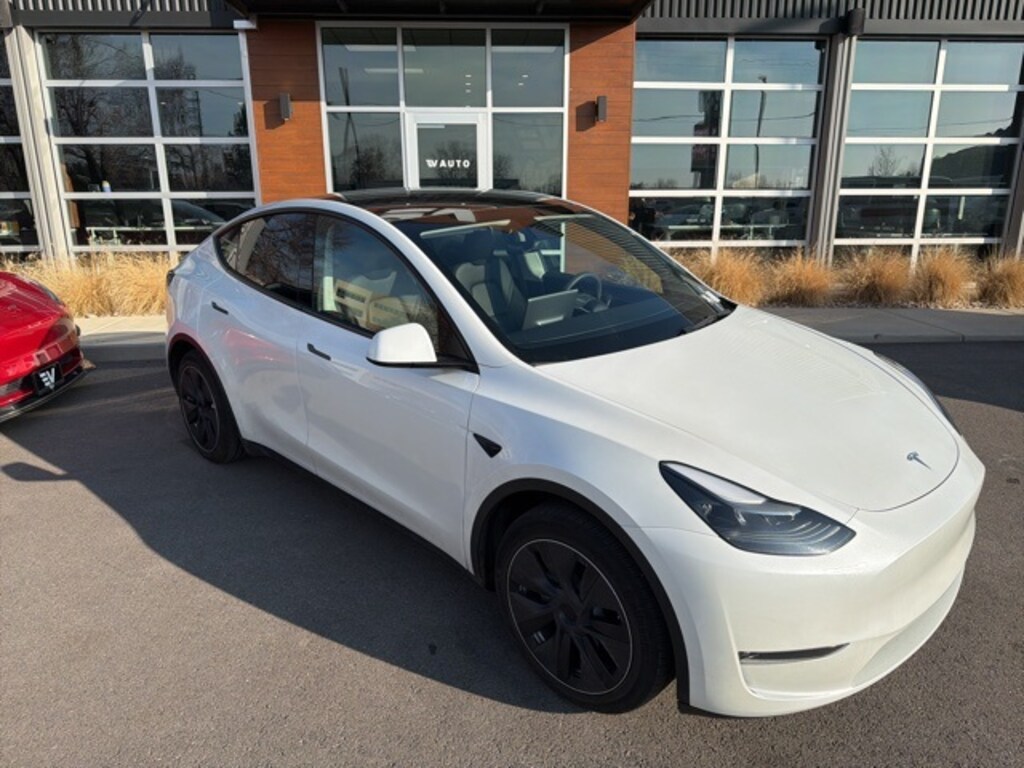Used 2023 Tesla Model Y Long Range SUV