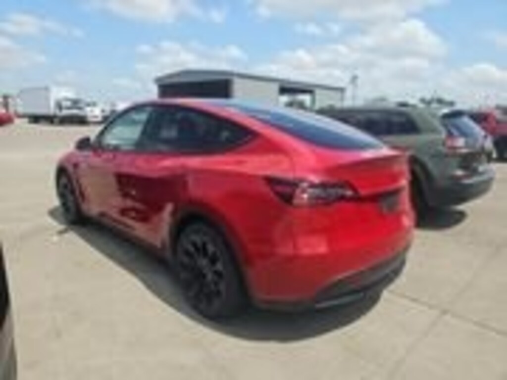 Used 2023 Tesla Model Y Long Range SUV