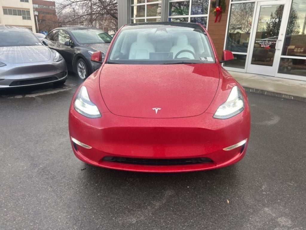 Used 2023 Tesla Model Y Long Range SUV
