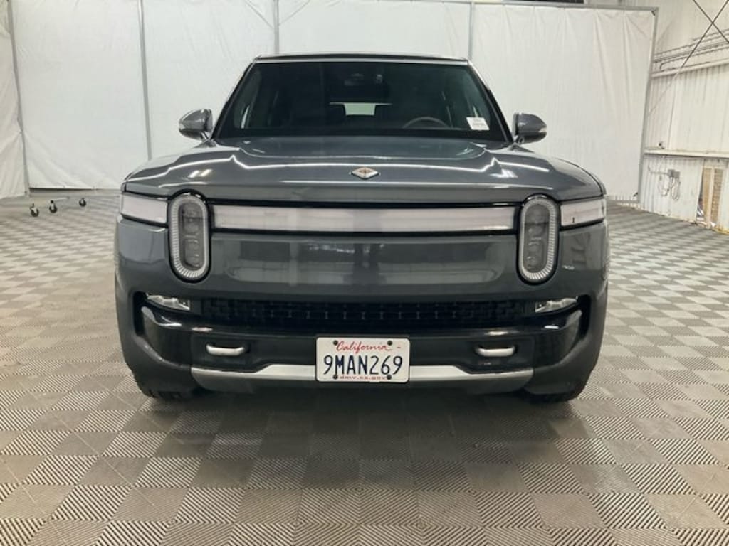 Used 2024 Rivian R1S Adventure SUV