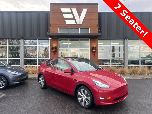 2023 Tesla Model Y Long Range's photo