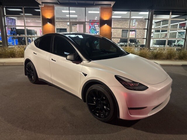 2021 Tesla Model Y Long Range photo 2