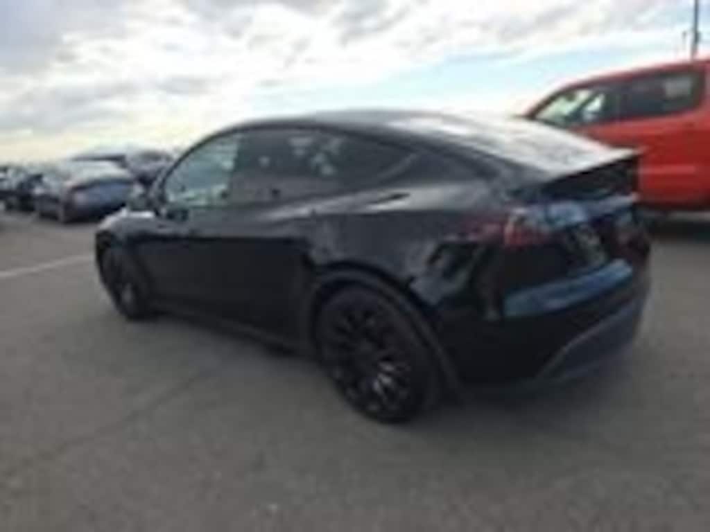 Used 2022 Tesla Model Y Performance SUV