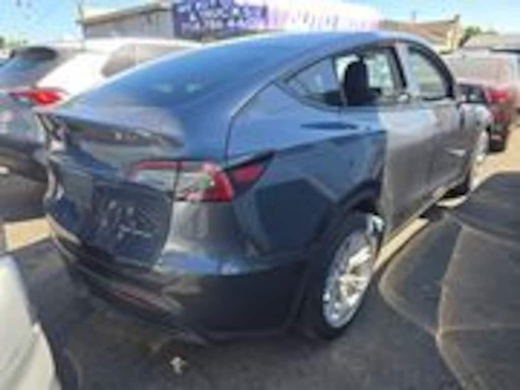Used 2023 Tesla Model Y Long Range SUV