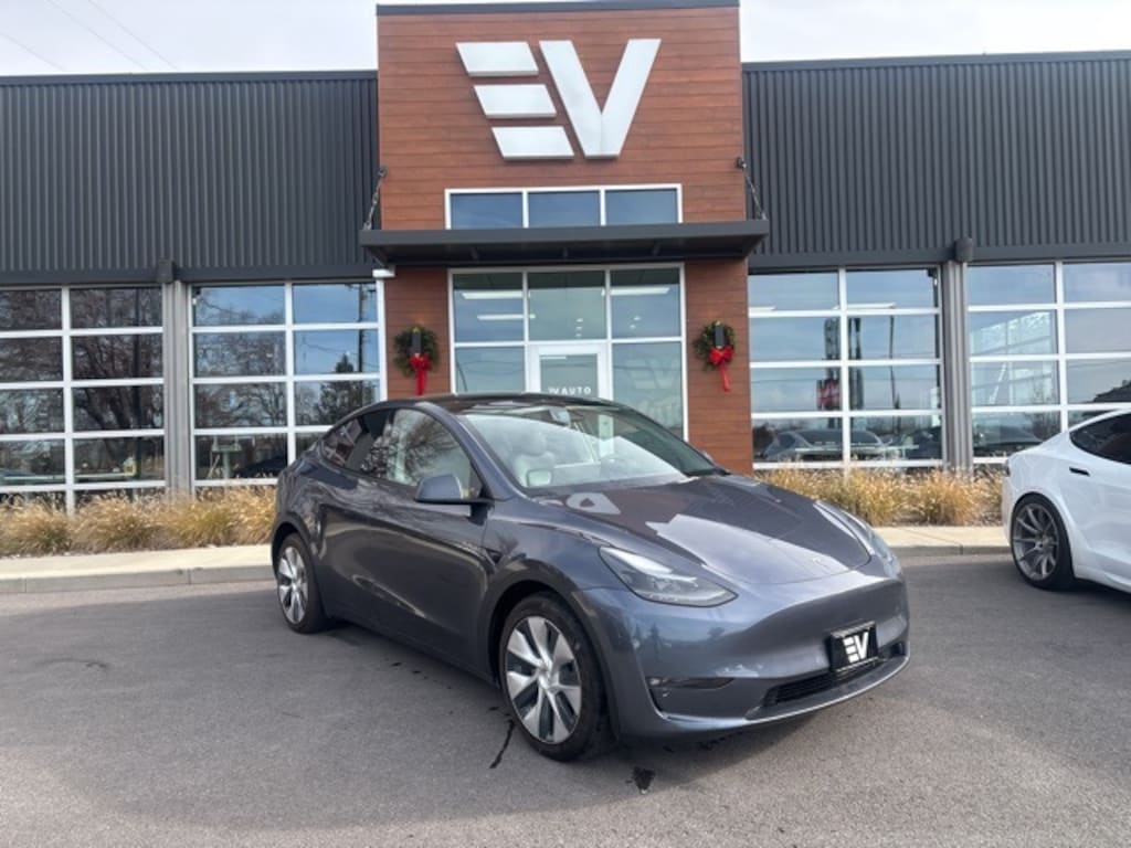 Used 2023 Tesla Model Y Long Range SUV