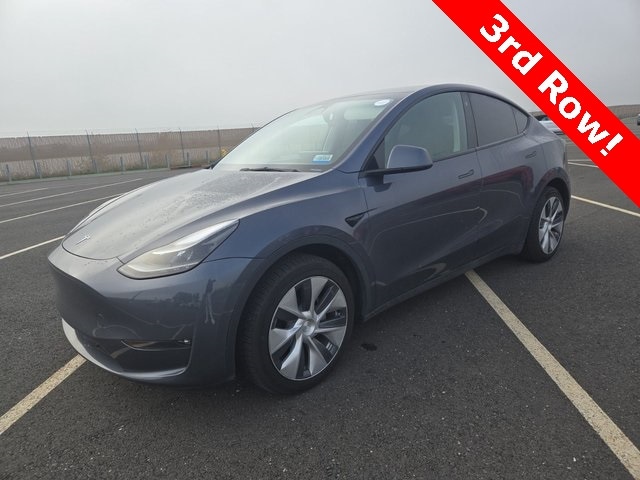 2022 Tesla Model Y Long Range's photo