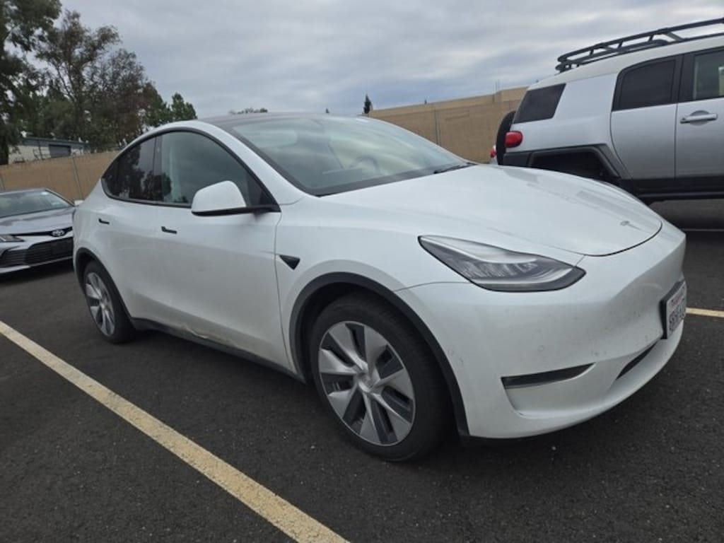 Used 2020 Tesla Model Y Long Range SUV