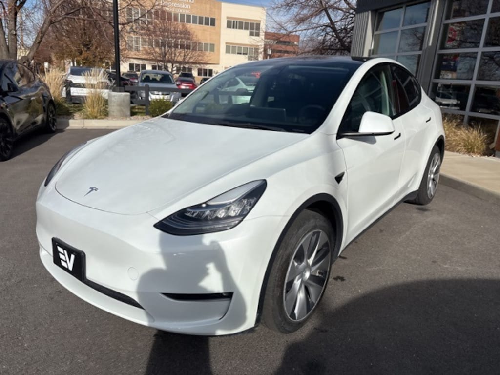 Used 2023 Tesla Model Y Long Range SUV
