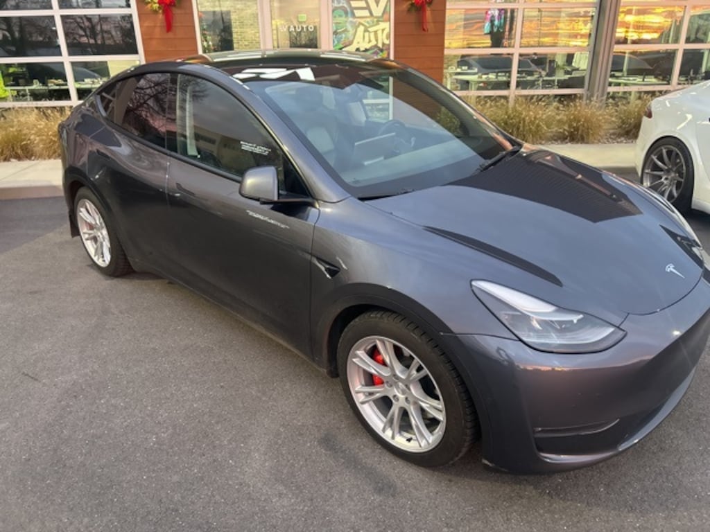Used 2022 Tesla Model Y Performance SUV
