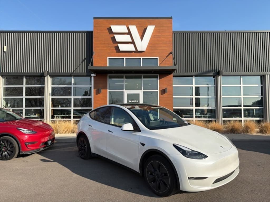 Used 2023 Tesla Model Y Long Range SUV