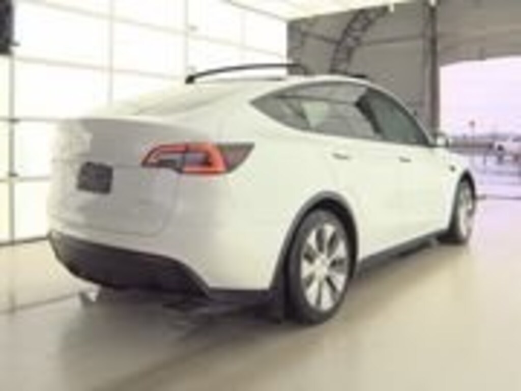 Used 2023 Tesla Model Y Long Range SUV