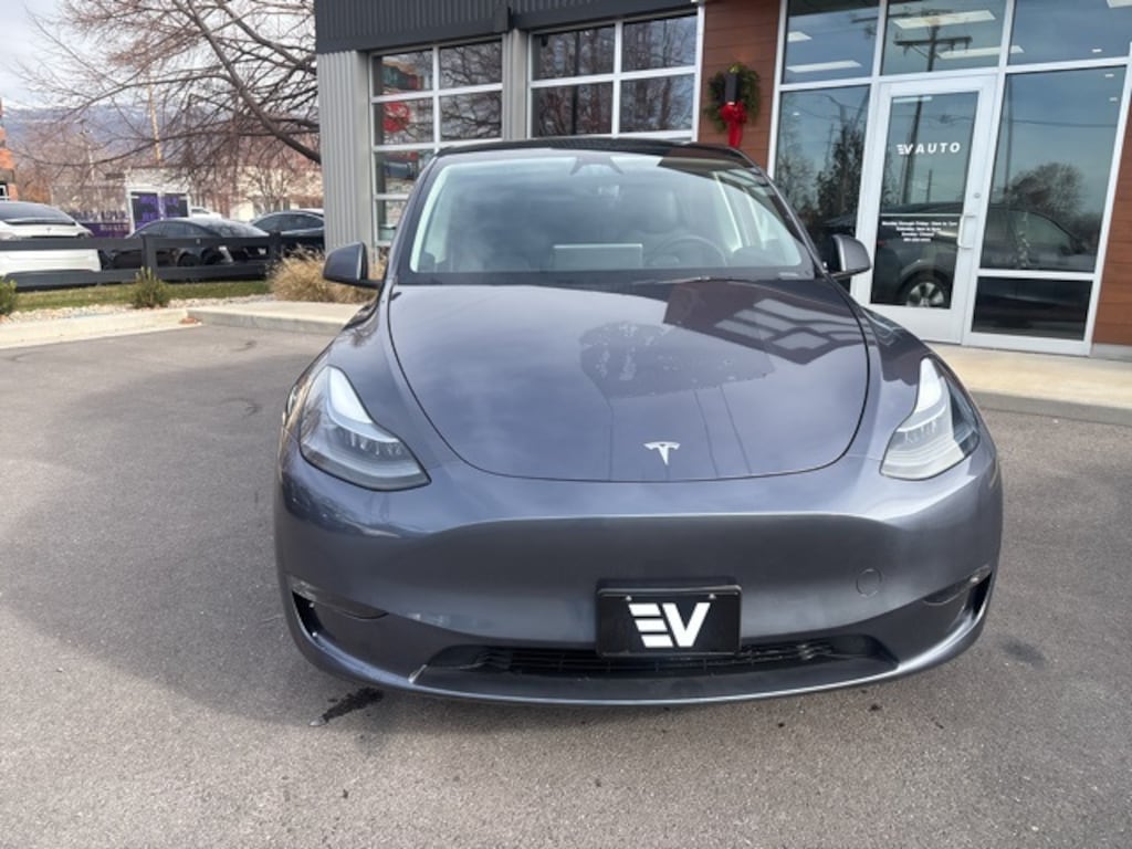 Used 2023 Tesla Model Y Long Range SUV