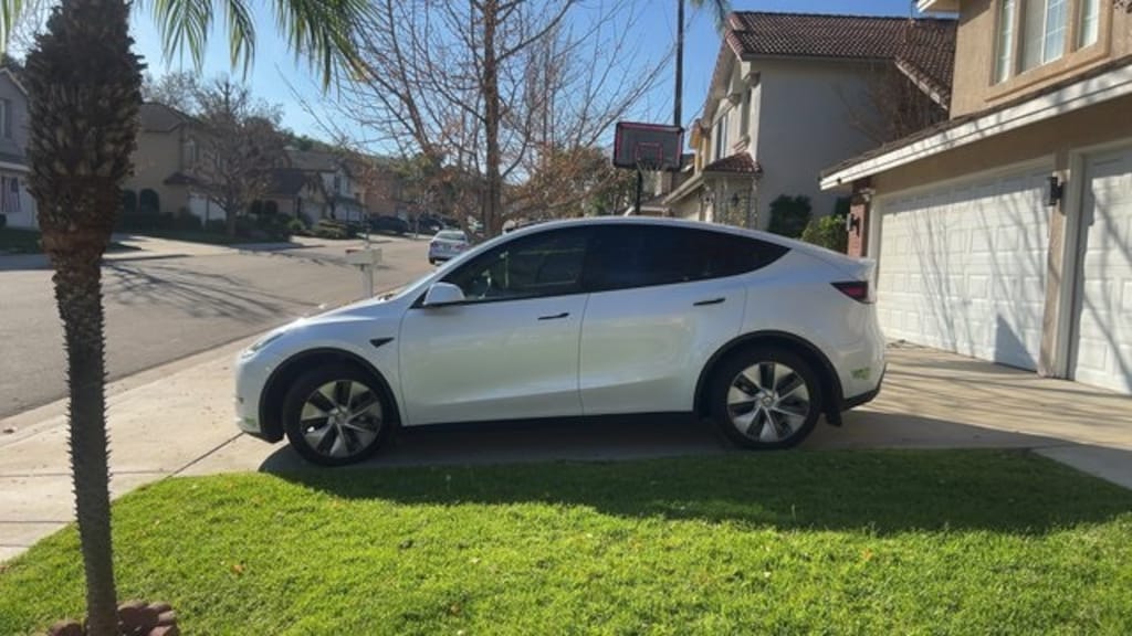 Used 2023 Tesla Model Y Long Range SUV