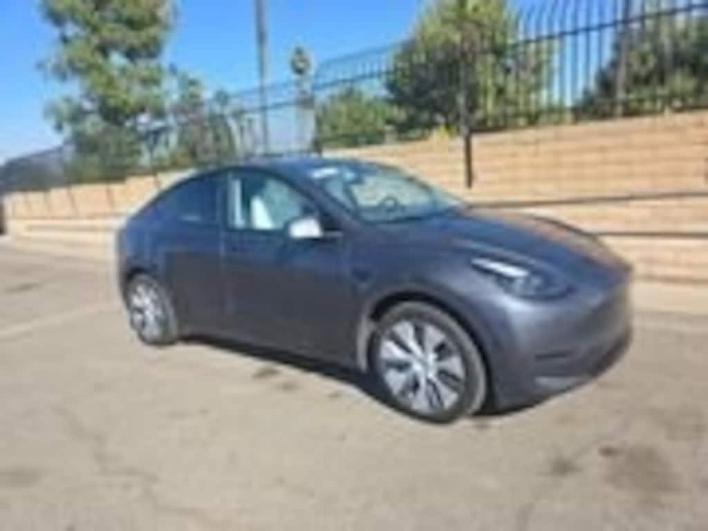 Used 2023 Tesla Model Y Long Range SUV