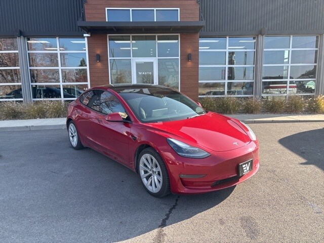 2022 Tesla Model 3 Long Range photo 2