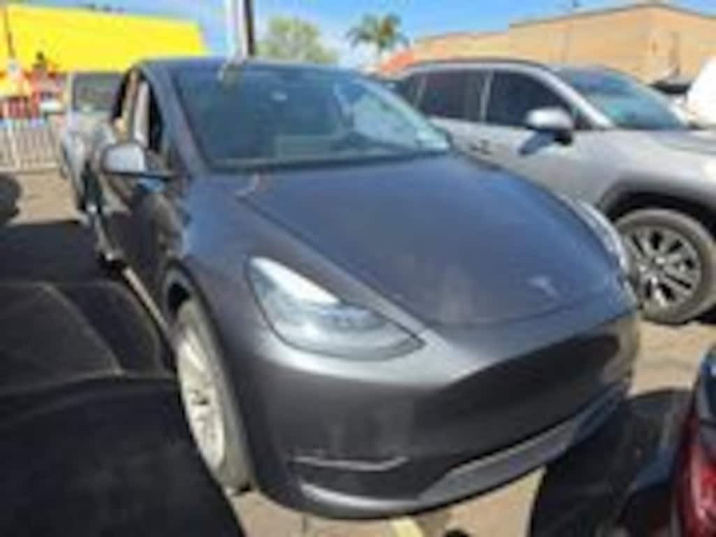 Used 2023 Tesla Model Y Long Range SUV