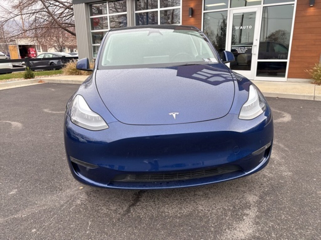 Used 2025 Tesla Model Y Long Range SUV