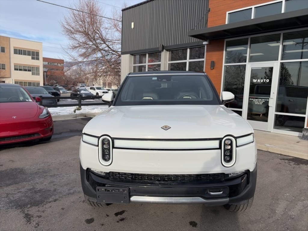 Used 2023 Rivian R1S Adventure SUV