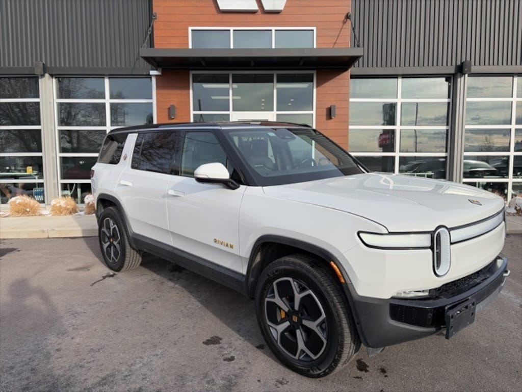 Used 2023 Rivian R1S Adventure SUV