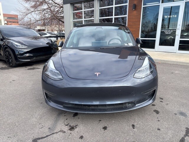 2023 Tesla Model 3 photo 2