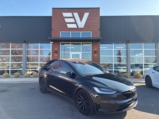 2022 Tesla Model X Plaid