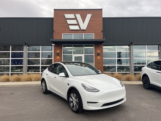 2021 Tesla Model Y Long Range's photo